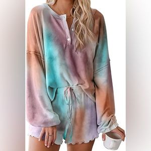 Amazon Fashion Long Sleeve 2 Piece Lounge/Pajama Set